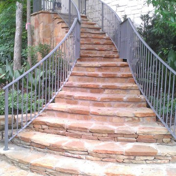 Velazquez Dr