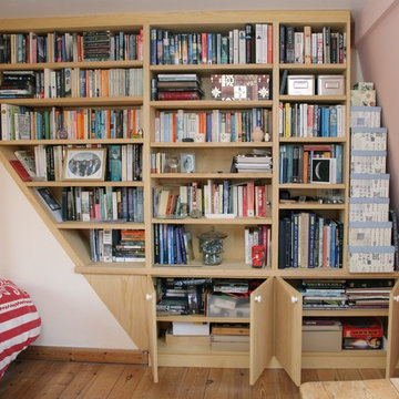 Custom bookcase designed, built and fitted in London, UK