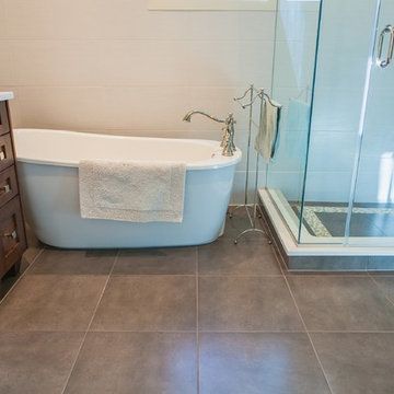Rolling Range Bathroom