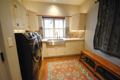 Example of an arts and crafts laundry room design in Albuquerque