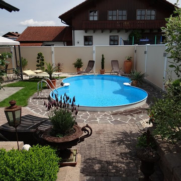 Rund um den Pool - Sichtschutz für Ihre Badeoase