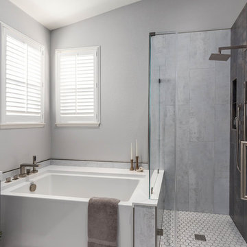 Sleek & Modern Bath