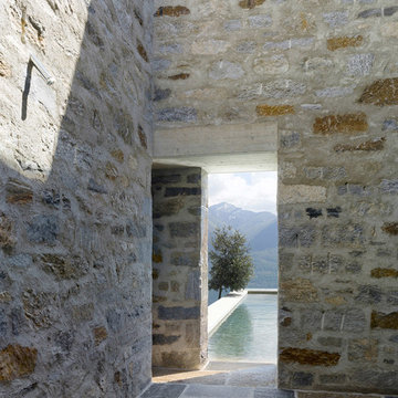 Swimming pools, pool copings, pool decks & pool fountains