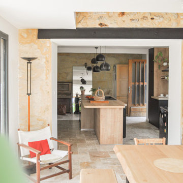 Extension d'une bâtisse en pierre