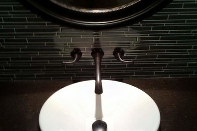 Example of a bathroom design in Chicago