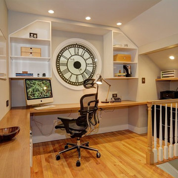 Summit Master Suite - Home Office
