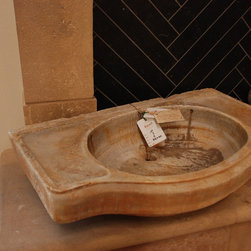 Reclaimed inventory - Bathroom Sinks