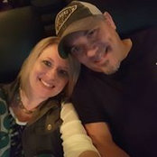 Sandy Chatleain's photo