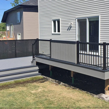 Trex Select Pebble Grey and Winchester Grey Deck with Black Aluminium Railings