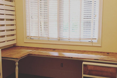 Transitional home office photo in Birmingham