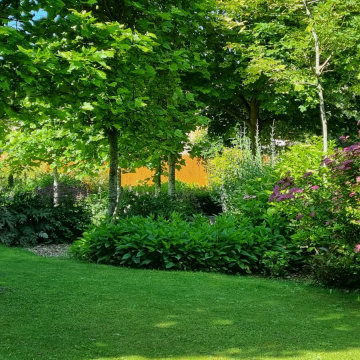 Country House Garden
