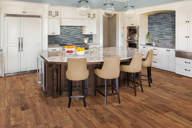 Example of a kitchen design in Toronto