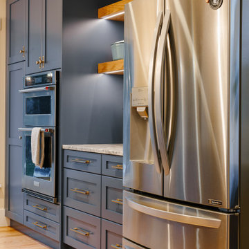 Exraordinary Backsplash with Blue Kitchen Cabinets