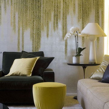Handprinted Chinoiserie wallpaper in interior design