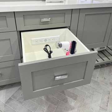 Bathroom Vanity In-Drawer Holder