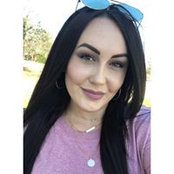 Ashley Roses billede
