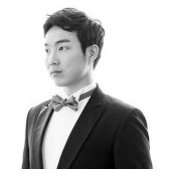 Wan Lee's photo