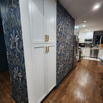 Hallway wallpaper installation Aurora, CO