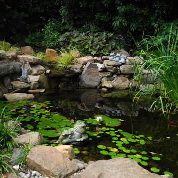 Ponds & Waterfeatures