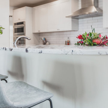 Natural Stone Breakfast Bar & Peninsula Seating