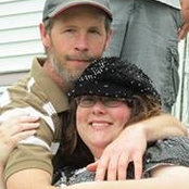 Tara Etheridge's photo