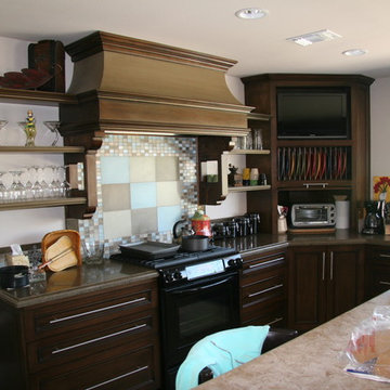 Barrientos Bathroom and Kitchen