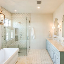 ranch house guest bathroom