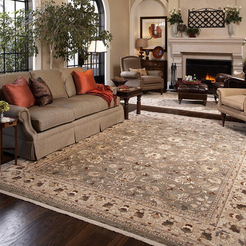 Traditional Living Room