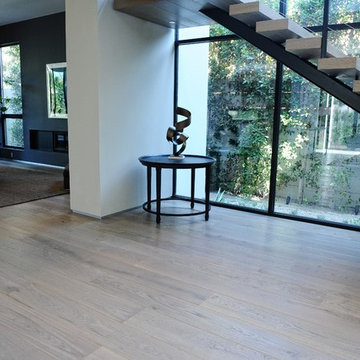 Grey Stone - 9 1/2" European Oak