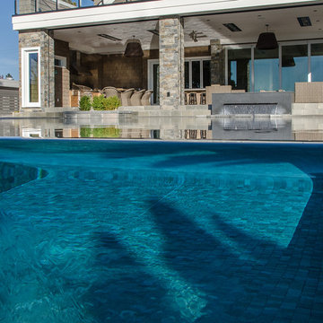 Hobson Crescent, Kelowna B.C.