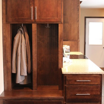 Geneseo, IL- Birch Kitchen With Drop Zone Bench