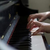 Annie Dzus's photo