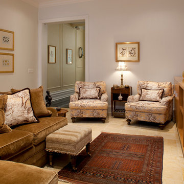 Greater Chicago Area Family Room
