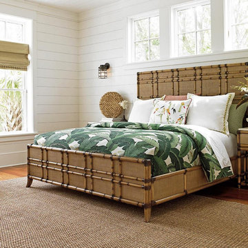 Tommy Bahama Twin Palms Coco Bay King Panel Bed in Medium Umber