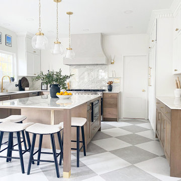 Maple Stain & White Kitchen