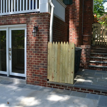 Mixed Material Driveway and Entrance