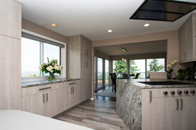 Inspiration for a contemporary kitchen remodel in Seattle