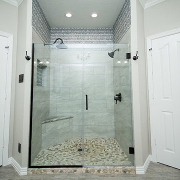 Galleon Oaks - Master Bath