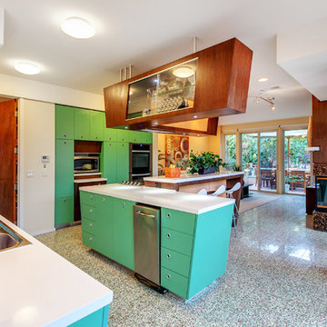 Modern + Craftsman = Contemporary