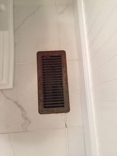 Bathroom floor register color!?