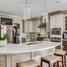 White Breckenridge kitchen