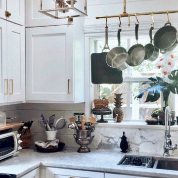 white kitchen
