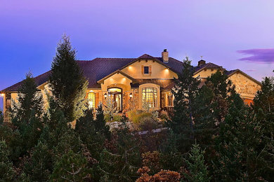 Elegant home design photo in Denver
