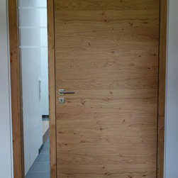 T&uuml;ren - Front Doors