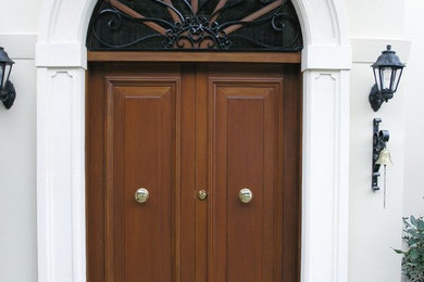 This is an example of a traditional entryway in Auckland.