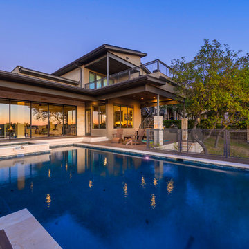 Linear Pool with Negative Edge in San Antonio, TX