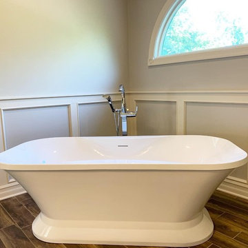Orchard Park- Sleek Updated Bathroom Remodel