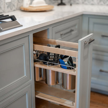 Button Wood ⎸ Kitchen + Dining Room + Wet-bar + Pantry + Mudroom + Laundry Room