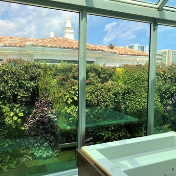 Golden Beach Masters' bathroom
