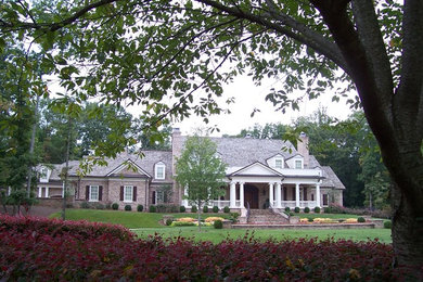 Elegant exterior home photo in Atlanta